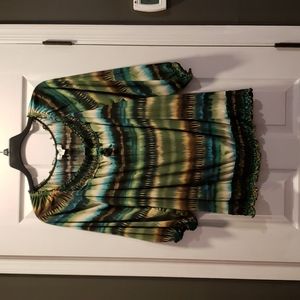 Dressbarn size 3x 3/4 sleeve scoop neck top w banded bottom, stripe multicolored